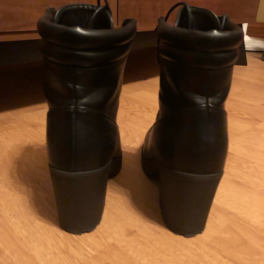 Lace Up Bootie - Picture 4 of 4